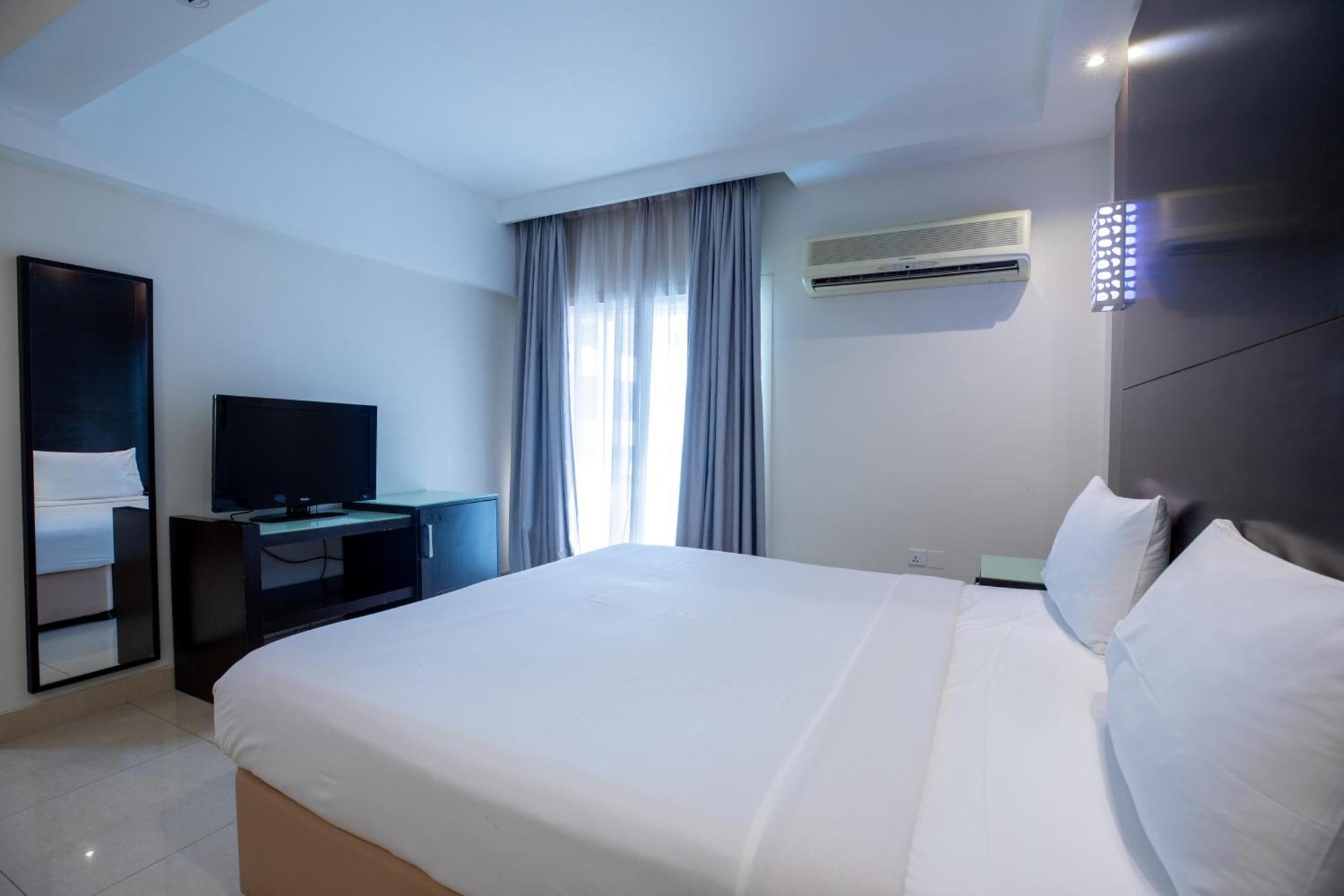 Panorama Hotel Bur Dubai Exterior photo